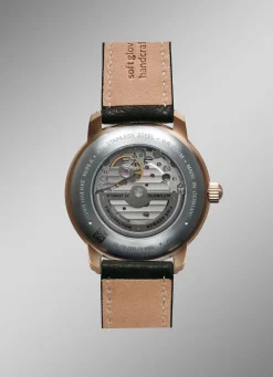 Automatik-Herrenuhr mit offenem Uhrwerk von Zeppelin