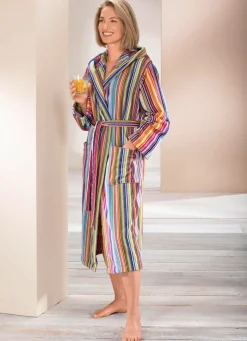 Bademantel mit Kapuze