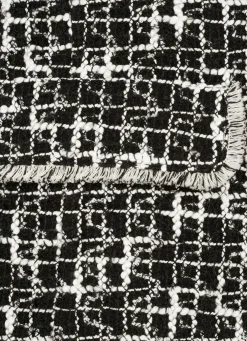 Blazer in Chanel-Optik