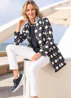 Blazer mit interessanter Ausschnittlösung