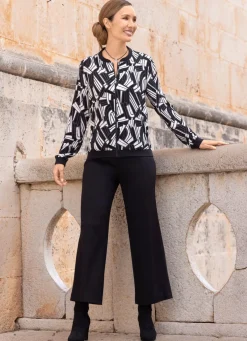 Blusenjacke mit schwarzen Rippenbündchen