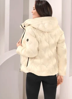 Daunenjacke mit fester Kapuze