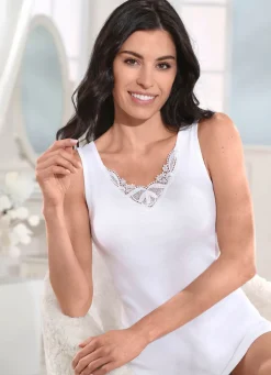 Dreierpack Hemden mit Stickereimotiv, auch als Spar-Sechserpack erhältlich