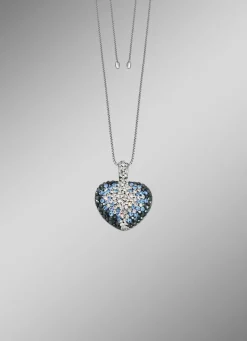 Eleganter Herz-Anhänger mit funkelnden Kristallen