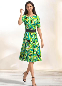 Farbbrillantes Kleid