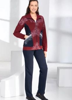 Freizeitanzug mit aufgesetzten Taschen