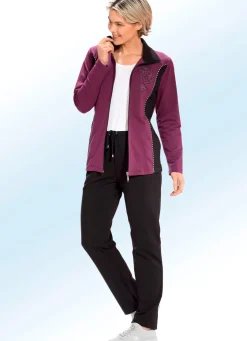 Freizeitanzug mit Kontrasteinsätzen und Zierpaspeln