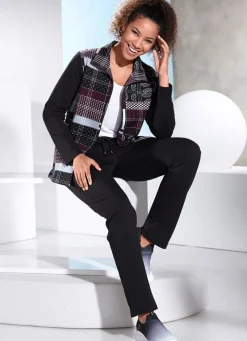 Freizeitanzug mit Seitentaschen