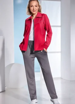 Freizeitanzug mit Seitentaschen