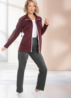 Freizeitanzug mit Zierpaspeln