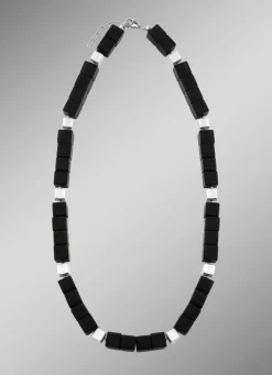 Garnitur mit einem Hauch von Eleganz und Raffinesse!