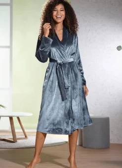 Hausmantel aus Pannesamt