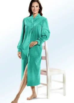 Hausmantel mit zauberhafter Strukturierung