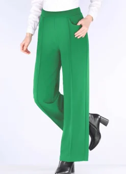 Hose in modischer Weite