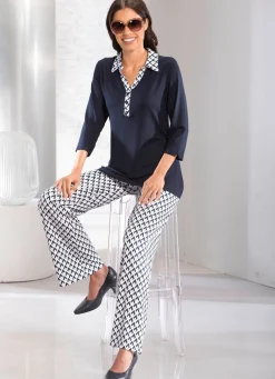 Hose mit ausdrucksstarker Dessinierung