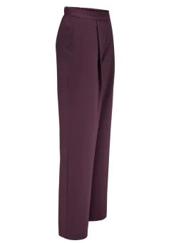 Hose mit Bundfalten in modischer Weite