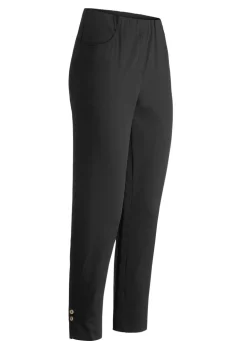 Hose mit dekorativen Zierknöpfen