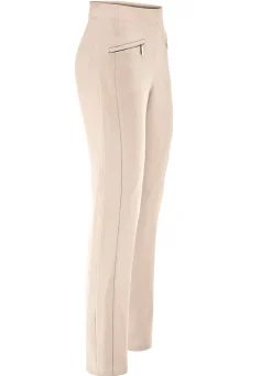 Hose mit Reißverschlüssen an den Taschen