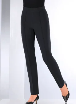 Hose mit schmaler Fußweite