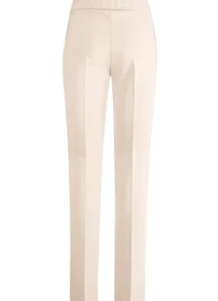 Hose mit schmaler Fußweite