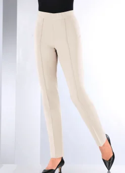 Hose mit schmaler Fußweite