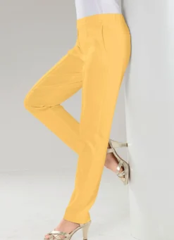 Hose mit Ziersteppungen