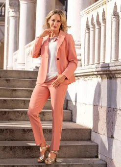 Hosenanzug aus elastischem Gabardine