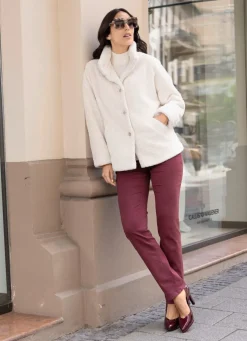 Jacke aus kuschelweichem Plüsch