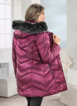 Jacke mit abnehmbarer Kapuze