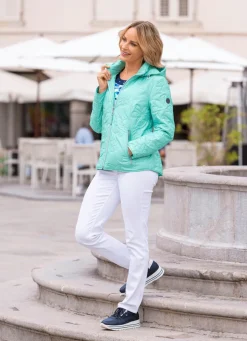 Jacke mit angesagtem Laserstepp