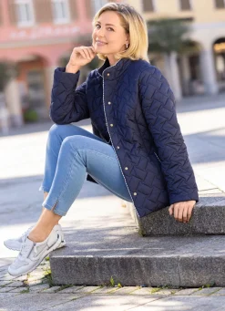 Jacke mit interessantem Stepp