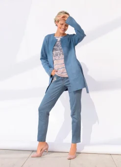 Jacke mit offener Kantenverarbeitung