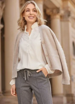 Jacke mit V-Ausschnitt