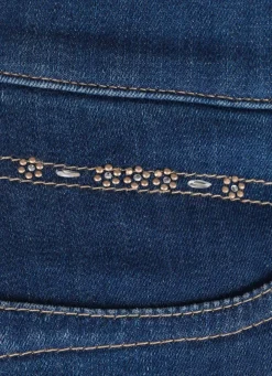 Jeans mit dezenter Strasszier