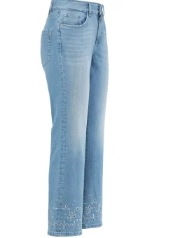 Jeans mit floraler Lochstickerei