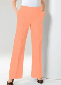 Jeans mit leicht ausgestellter Beinweite