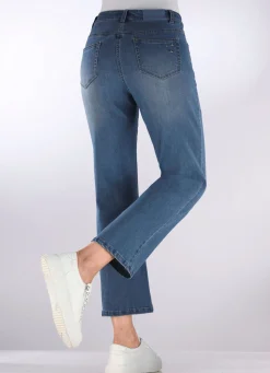 Jeans mit trendigen Ziernieten