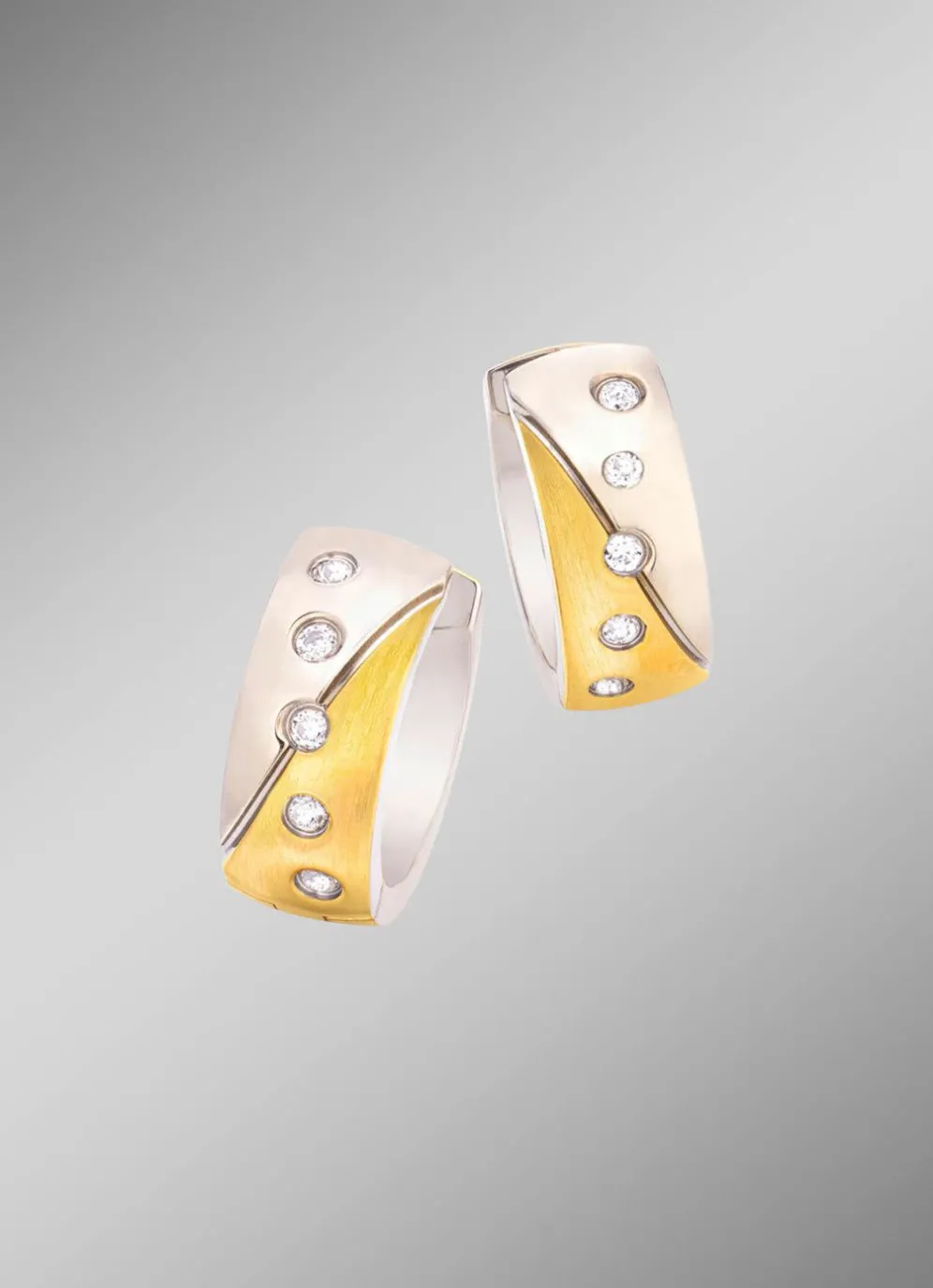 Klappcreolen in Bicolor mit synth. Zirkonia