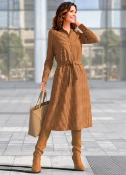 Kleid in Schlupfform