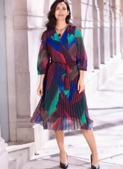 Kleid mit Bindegürtel