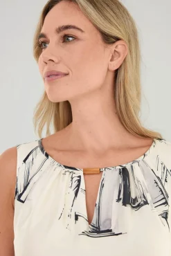 Kleid mit Gehschlitz