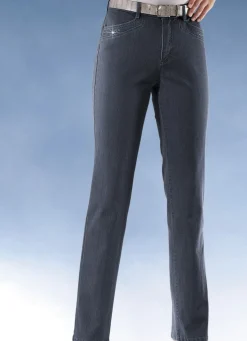 Komfortjeans verziert mit Strasssteinen