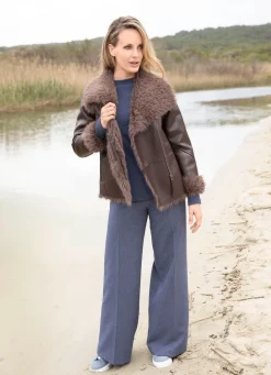 Kurzjacke aus Nappaleder-Imitat