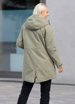 Kurzmantel mit fester Kapuze