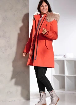 Kurzmantel mit größenverstellbarer Kapuze