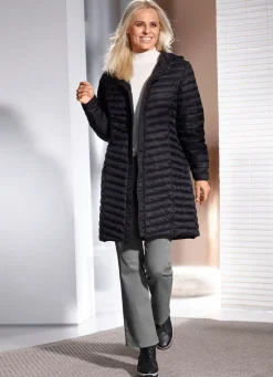 Kurzmantel mit praktischem Beutel