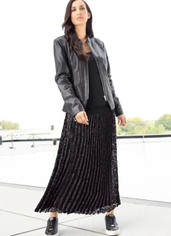 Lederkurzjacke von „Cabrini“