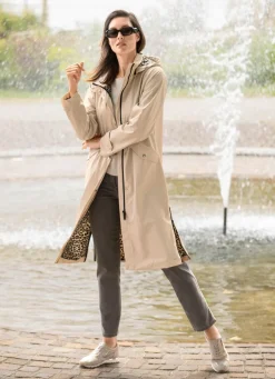 Mantel in leichter A-Linie