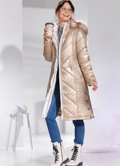 Mantel mit abnehmbarer Kapuze