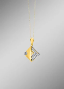 Moderner Anhänger mit Diamanten